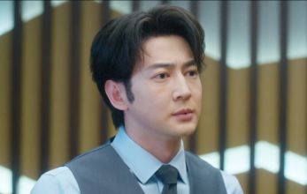 Белое оливковое дерево