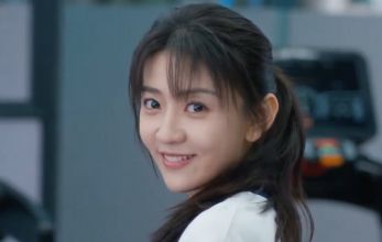 Белое оливковое дерево