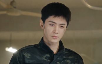 Белое оливковое дерево